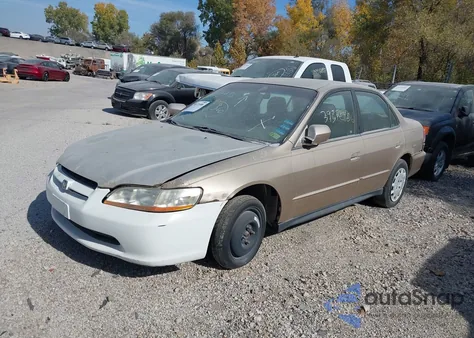 2001 Honda Accord 2.3 Lx from USA, damaged, VIN 1HGCG66521A022612